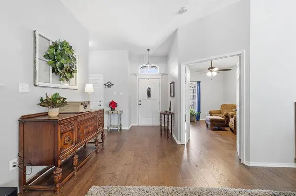 3200 Peakview Drive, Corinth, TX 76210