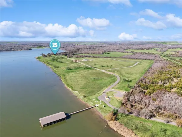 Lot 25 Triangle Shores, Corsicana, TX 75109