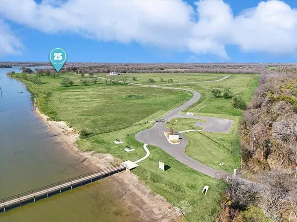 Lot 25 Triangle Shores, Corsicana, TX 75109