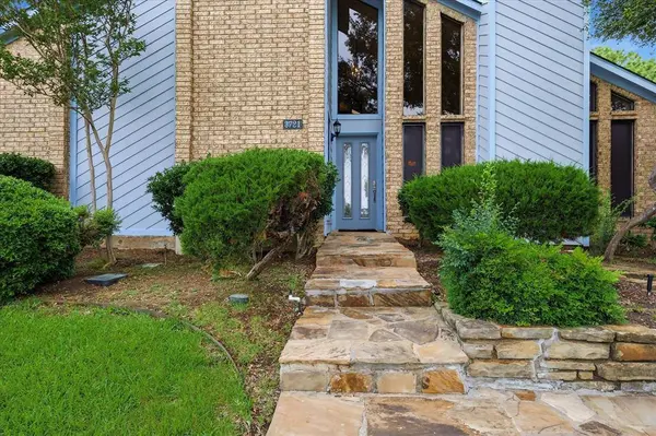 3721 Remington Drive, Carrollton, TX 75007