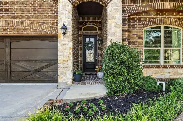 2027 San Marino Lane, Lewisville, TX 75077