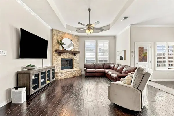 2027 San Marino Lane, Lewisville, TX 75077
