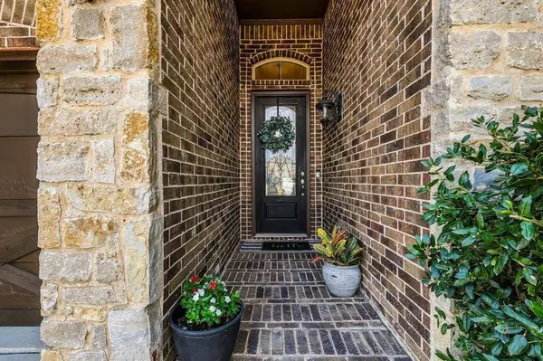 2027 San Marino Lane, Lewisville, TX 75077