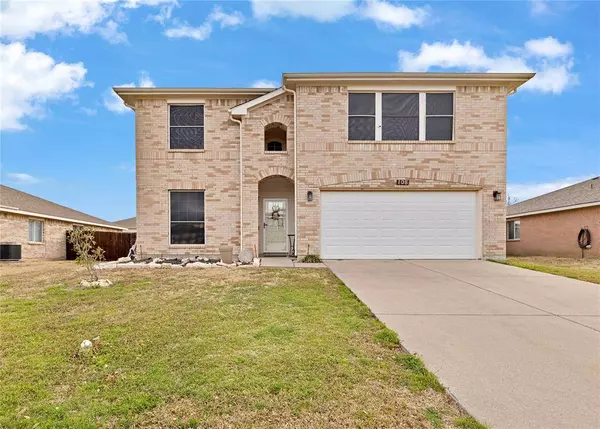 108 Nighthawk Drive, Krum, TX 76249