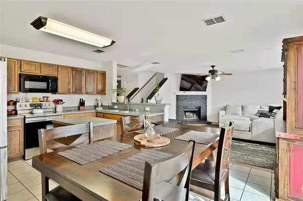 108 Nighthawk Drive, Krum, TX 76249