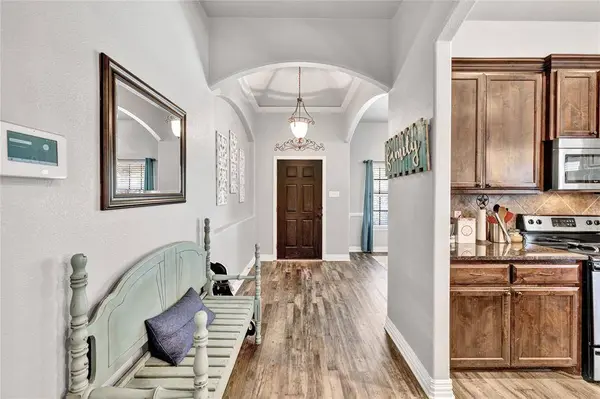 15 Bluebird Lane, Sanger, TX 76266