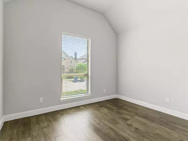 4445 Tall Knight Lane, Carrollton, TX 75010