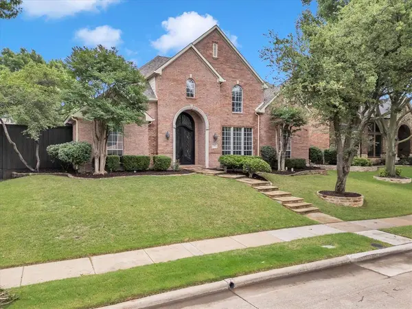 7404 Ivanhoe Drive, Plano, TX 75024