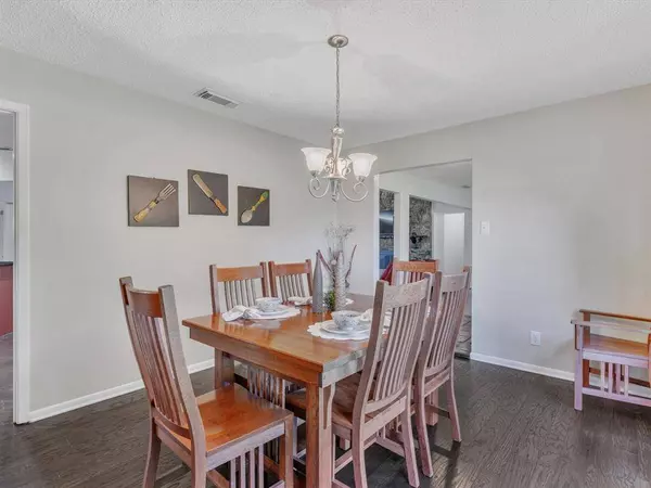 7 Hickory Street, Hickory Creek, TX 75065