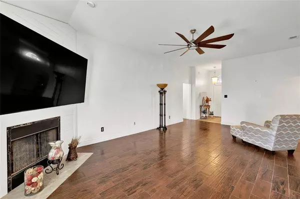 104 Painted Trail, Forney, TX 75126