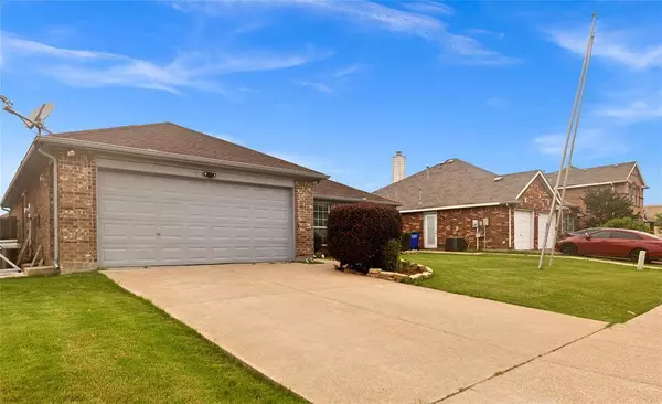 104 Painted Trail, Forney, TX 75126