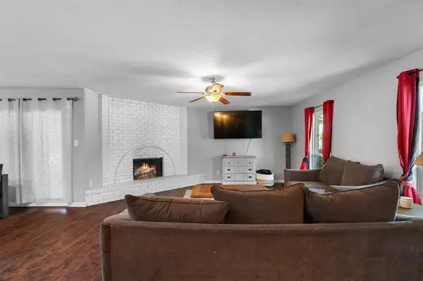 4933 N Colony Boulevard, The Colony, TX 75056