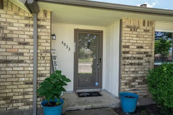 4933 N Colony Boulevard, The Colony, TX 75056