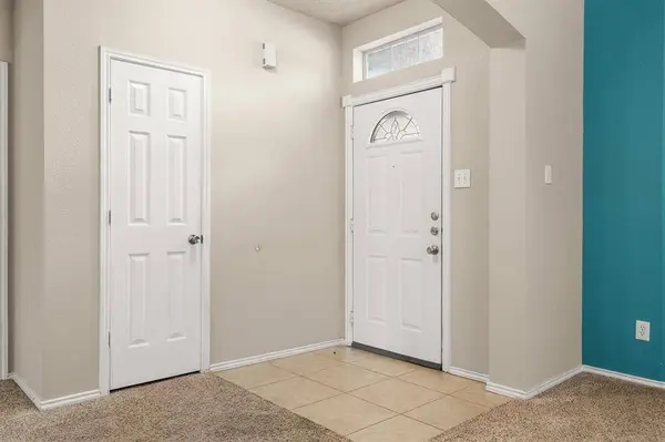 2101 Newport Drive, Flower Mound, TX 75028