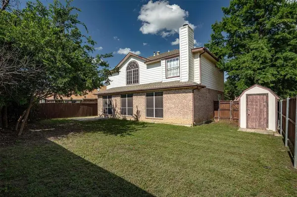 2101 Newport Drive, Flower Mound, TX 75028