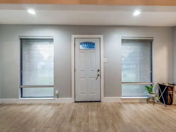 7135 Elliott Drive, Dallas, TX 75227