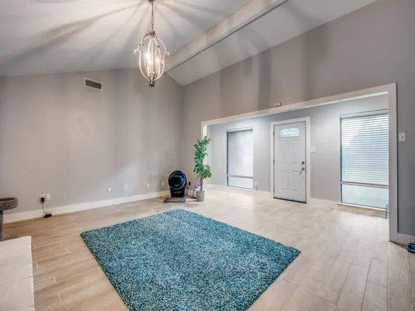 7135 Elliott Drive, Dallas, TX 75227