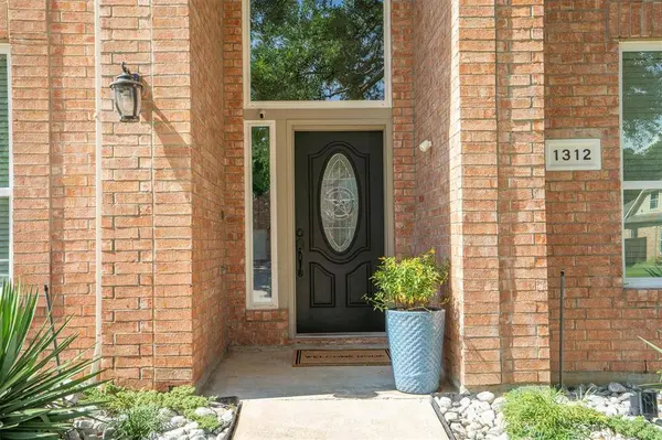 1312 Cherry Brook Way, Flower Mound, TX 75028