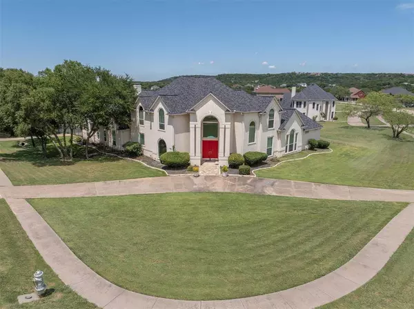 420 Rolling Oaks Ridge, Cedar Hill, TX 75104