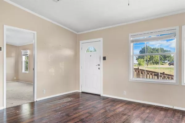 1649 Stony Valley Drive, Ponder, TX 76259