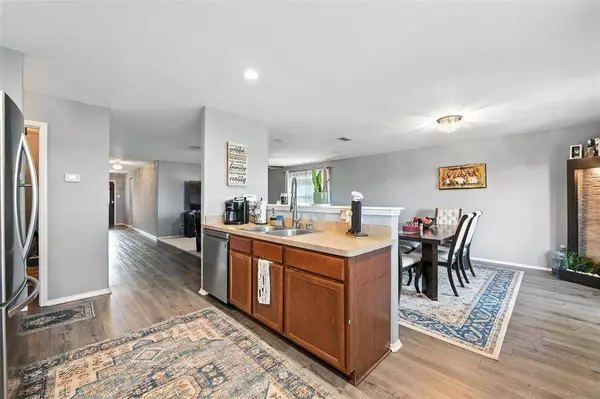 328 Broken Bow, Krum, TX 76249