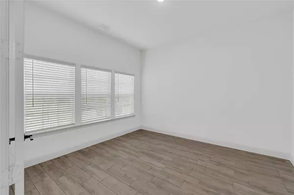 341 Oak Hollow Way, Little Elm, TX 75068