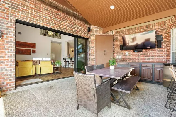 2325 Heather Ridge Drive, Flower Mound, TX 75028