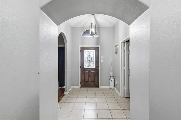 5403 Lavaca Road, Grand Prairie, TX 75052