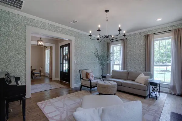 910 Santiago Trail, Wylie, TX 75098