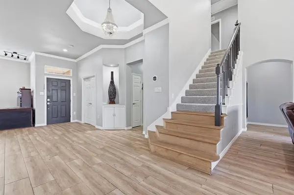 3825 Island Court, Carrollton, TX 75007