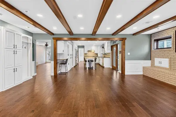 234 Edgewood Drive, Highland Village, TX 75077