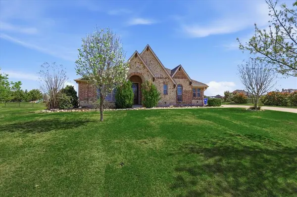 13850 James Ranch Court, Justin, TX 76247