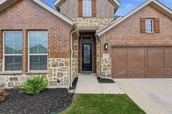 1224 Villalonga Drive, Little Elm, TX 75068