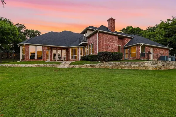 6565 Shoreline Drive, Little Elm, TX 75068