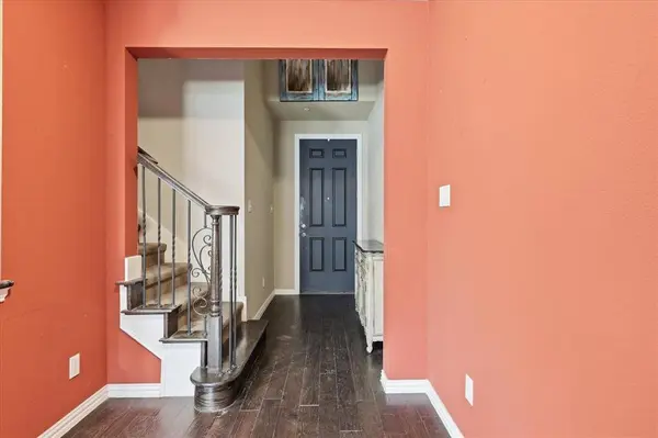 399 Dublin Street, Lewisville, TX 75067