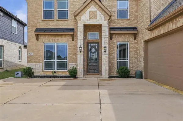 824 Trixie Court, Celina, TX 75009