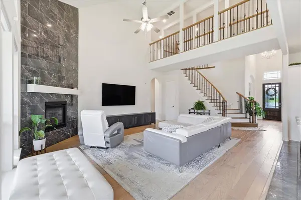 824 Trixie Court, Celina, TX 75009