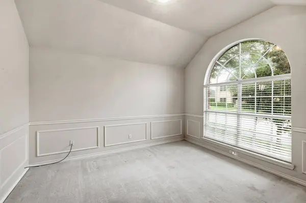 1229 Sam Dennis Drive, Lewisville, TX 75077