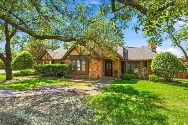 11513 Ridgeview Circle