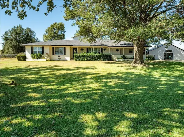 1210 VZ County Road 2316, Canton, TX 75103
