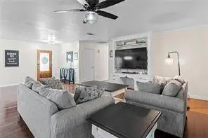 1210 VZ County Road 2316, Canton, TX 75103