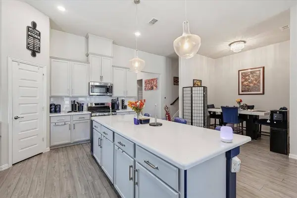 305 Kellan Court, Hickory Creek, TX 75065