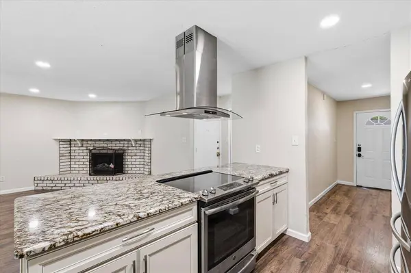 5561 Rutledge Drive, The Colony, TX 75056