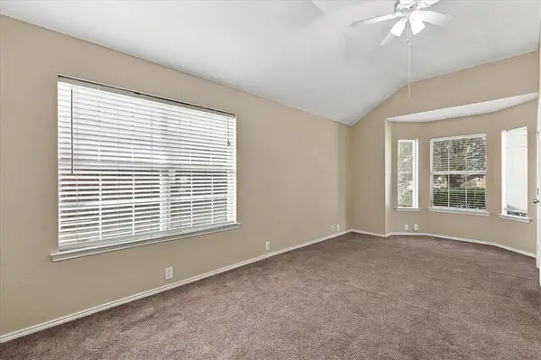 8716 Wagon Trail, Cross Roads, TX 76227