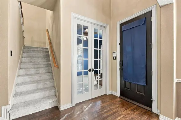 1596 Barksdale Drive, Lewisville, TX 75077