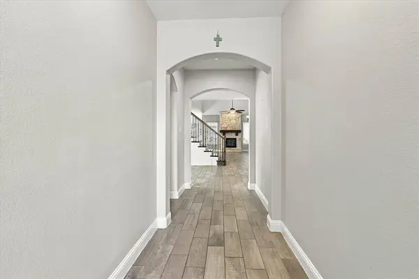 15529 Pioneer Bluff Trail, Fort Worth, TX 76262