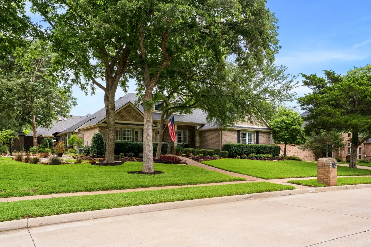 1909 Whitehall Dr, Corinth, TX 76210-2188