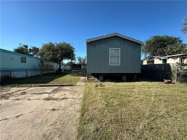 6038 Horizon DR, Corpus Christi, TX 78408