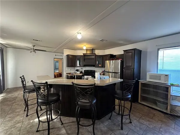 6038 Horizon DR, Corpus Christi, TX 78408