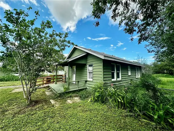 2729 Robby ST, Corpus Christi, TX 78410